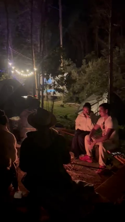 Experiencia de glamping en Cusco Sana Lodge con carpa de lujo y vista al Balcón del Diablo